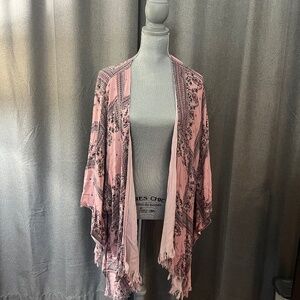 gimmicks by BKE Kimono Cardigan